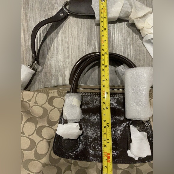 NWT authentic coach hand/shoulder satin bag - Picture 7 of 11